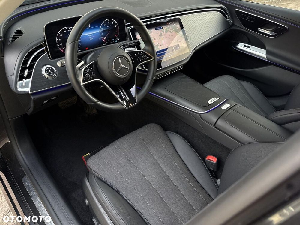 Mercedes-Benz Klasa E - 29