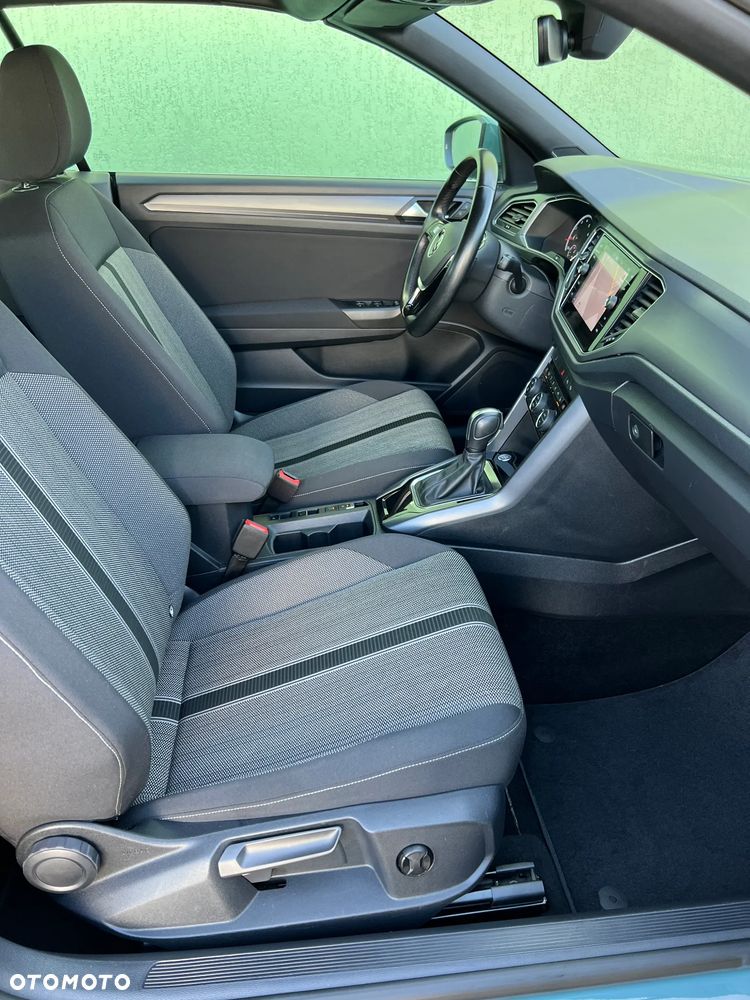 Volkswagen T-Roc - 19