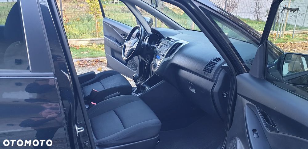 Hyundai ix20 - 16