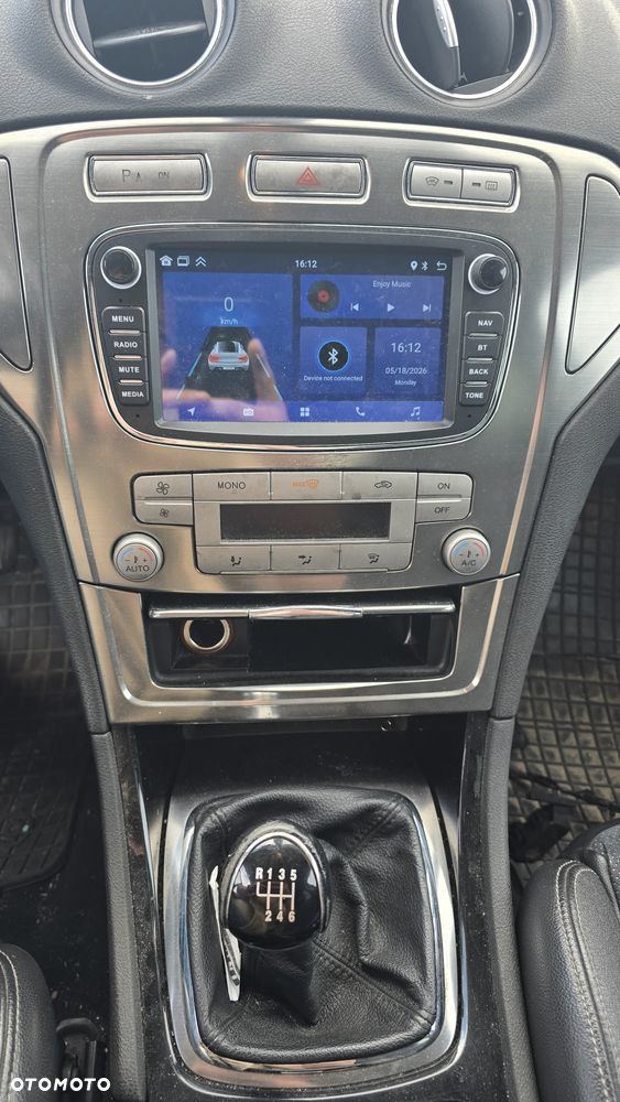 Ford Mondeo - 25
