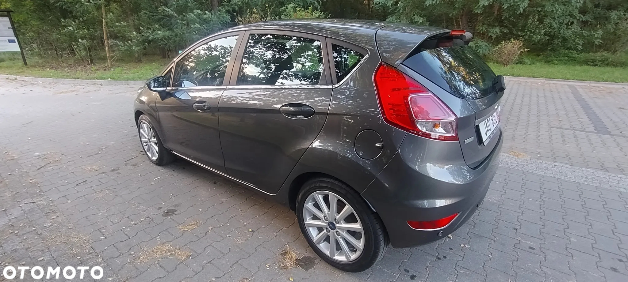 Ford Fiesta 1.0 EcoBoost Start-Stop Titanium - 8