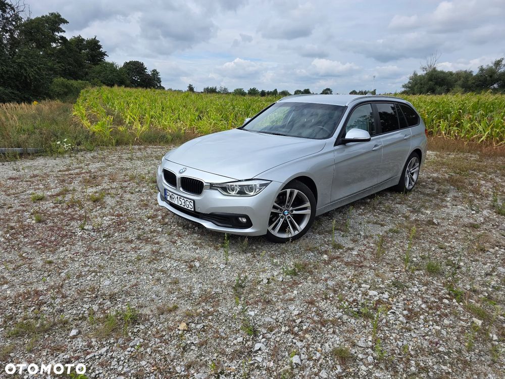 BMW Seria 3 318d - 3