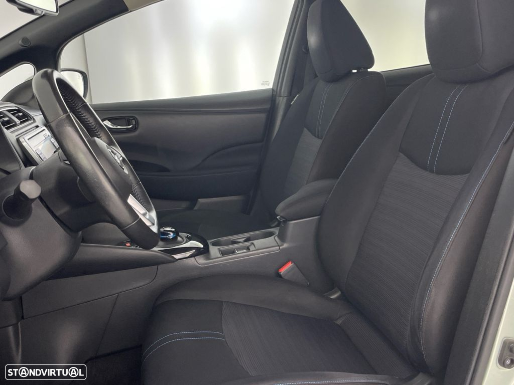 Nissan Leaf N-Connecta - 19