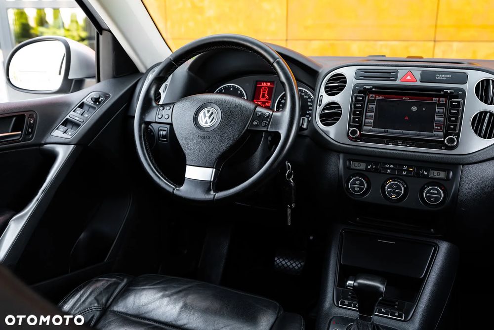 Volkswagen Tiguan 2.0 TSI 4Mot Sport DSG - 20