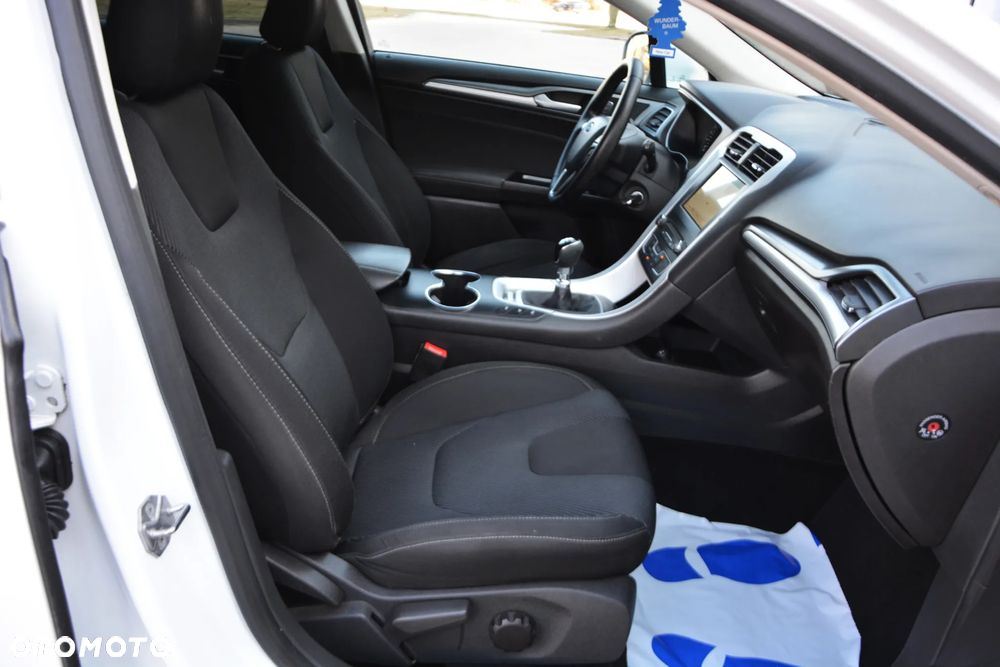 Ford Mondeo SW 1.5 TDCi S&S Titanium - 32