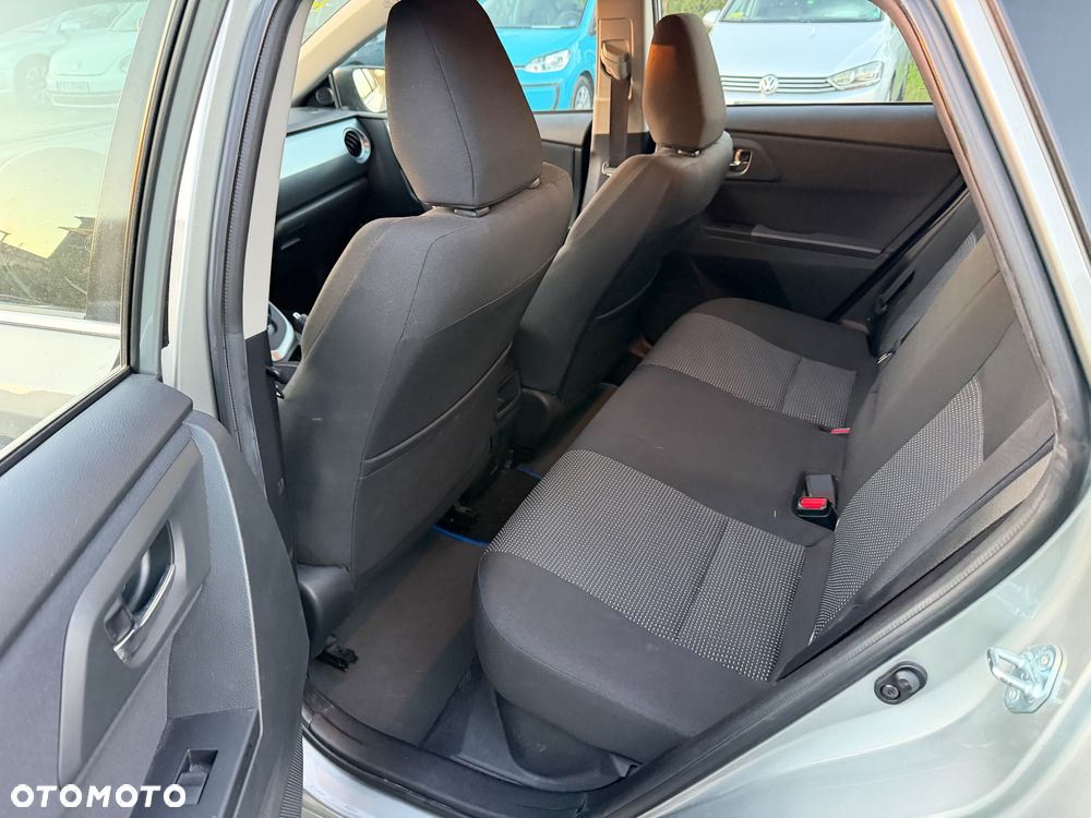 Toyota Auris 1.8 HSD Luna - 26