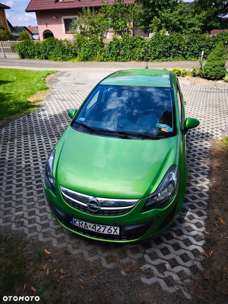 Opel Corsa 1.2 16V Graphite - 1