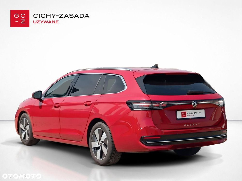 Volkswagen Passat - 3
