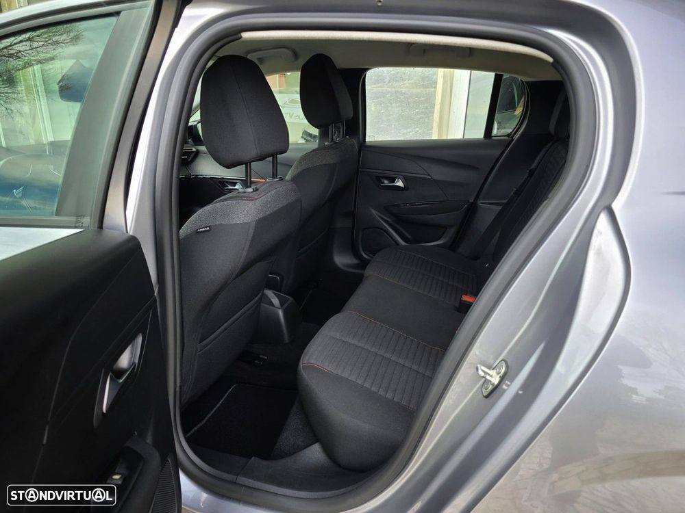 Peugeot 208 1.2 PureTech Active - 19