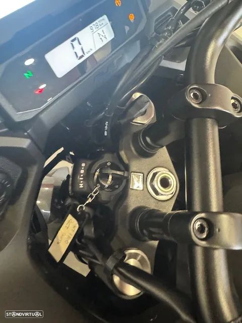 Honda NT DCT - suspenção automatica - 8