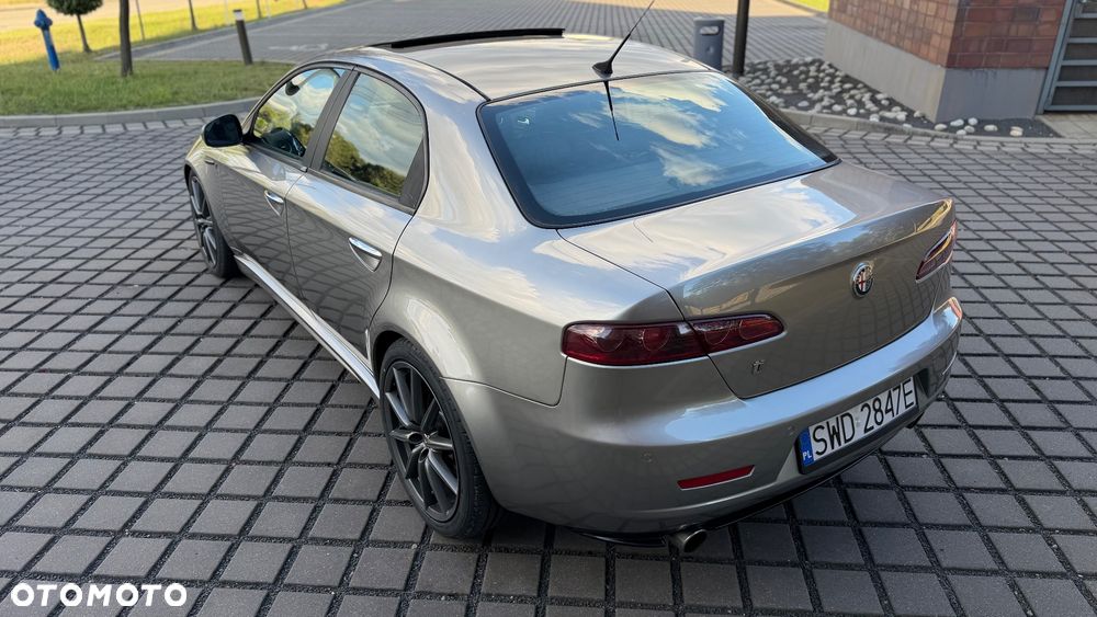 Alfa Romeo 159 2.4 JTDM 20V DPF Q-Tronic ti - 14