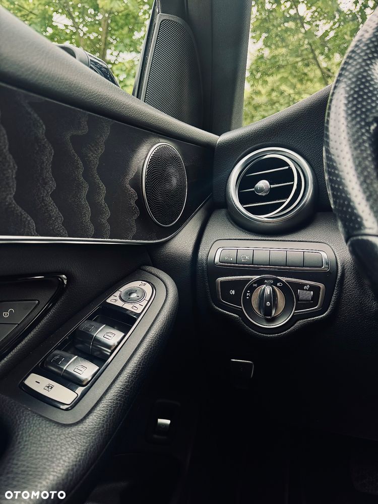 Mercedes-Benz GLC 300 4-Matic - 17