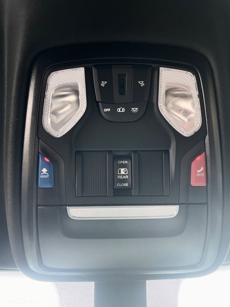 RAM 1500 Quad Cab Longbed Bighorn - 39