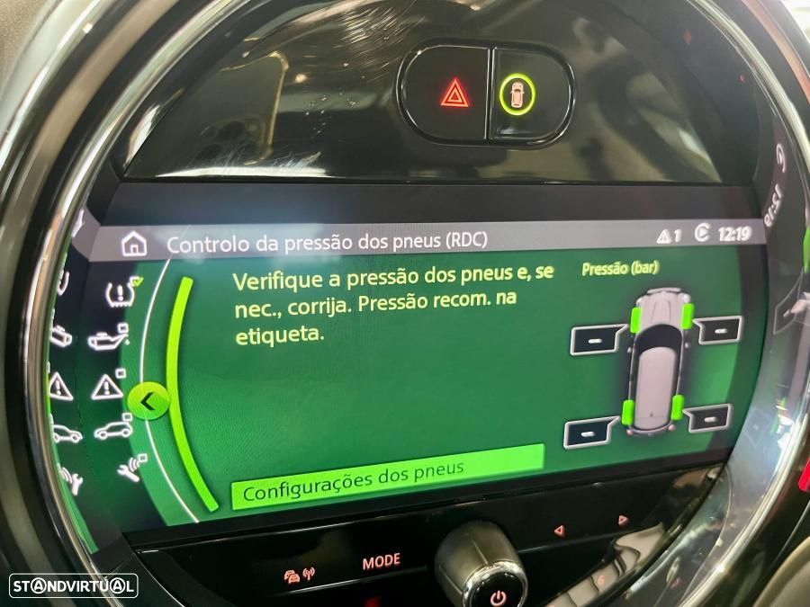 MINI Countryman Cooper SE ALL4 Auto - 28