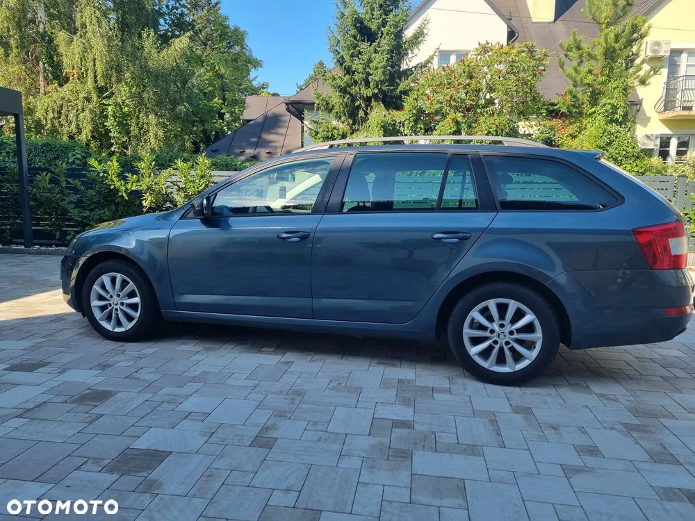 Skoda Octavia 1.4 TSI Ambition DSG - 6