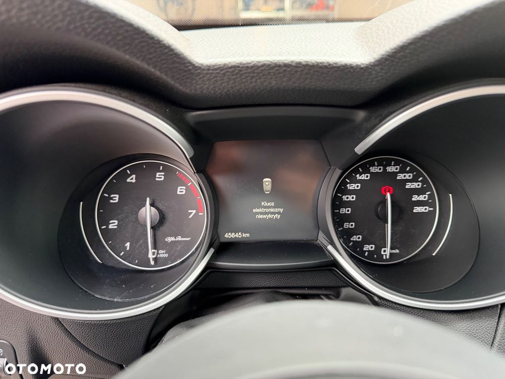 Alfa Romeo Stelvio 2.0 Turbo Veloce Q4 - 10