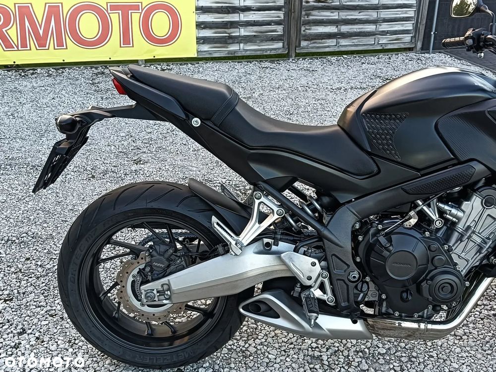 Honda CB - 28