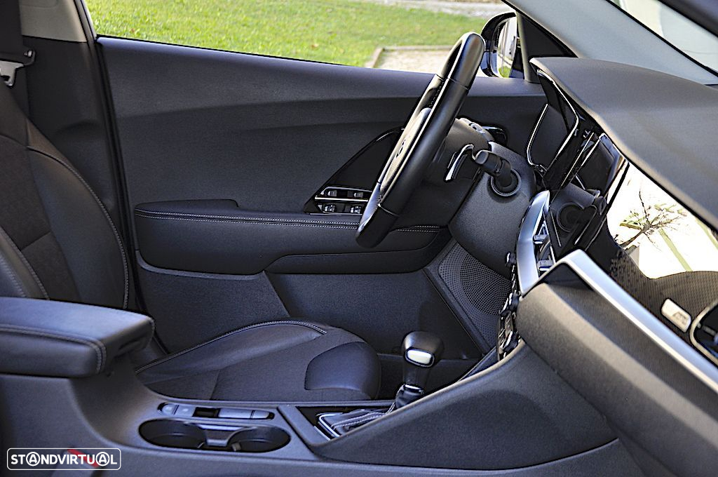 Kia Niro 1.6 GDi PHEV Drive - 32