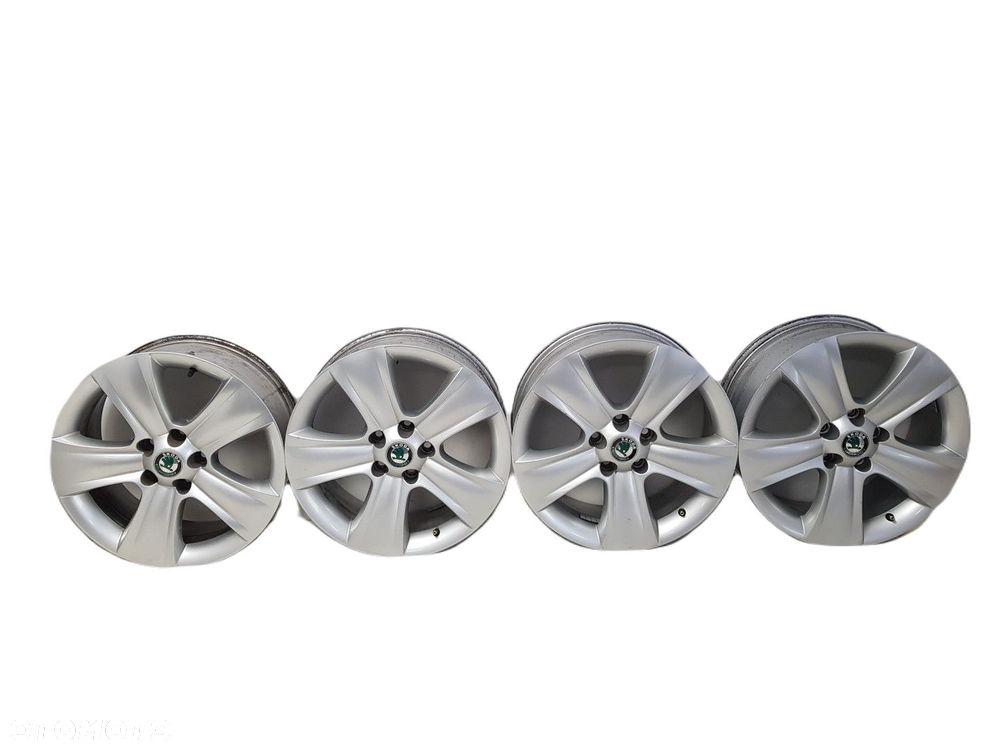 4x FELGA FELGI ALUMINIOWE SKODA YETI 7.0J  X  17 ET45 5X112 ALUFELGA 5L0601025B - 1