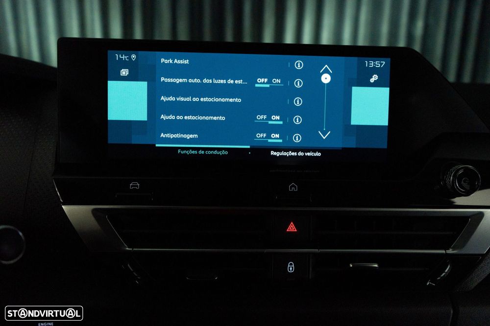 Citroën e-C4 50 kWh Shine - 16