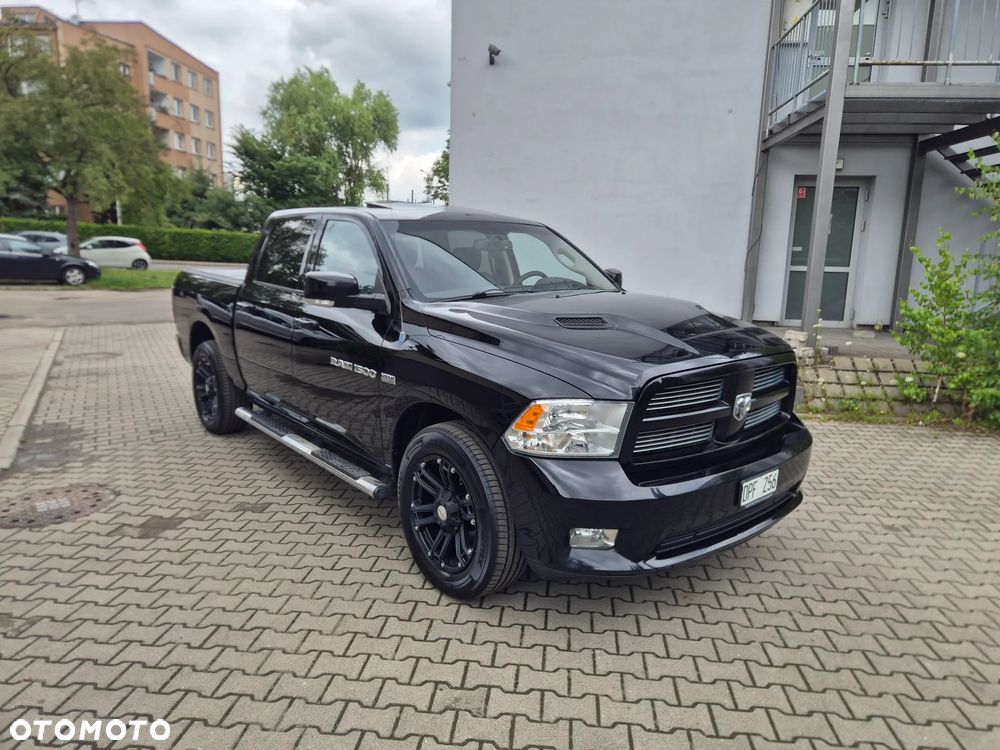 Dodge RAM 5.7 4x4 - 3