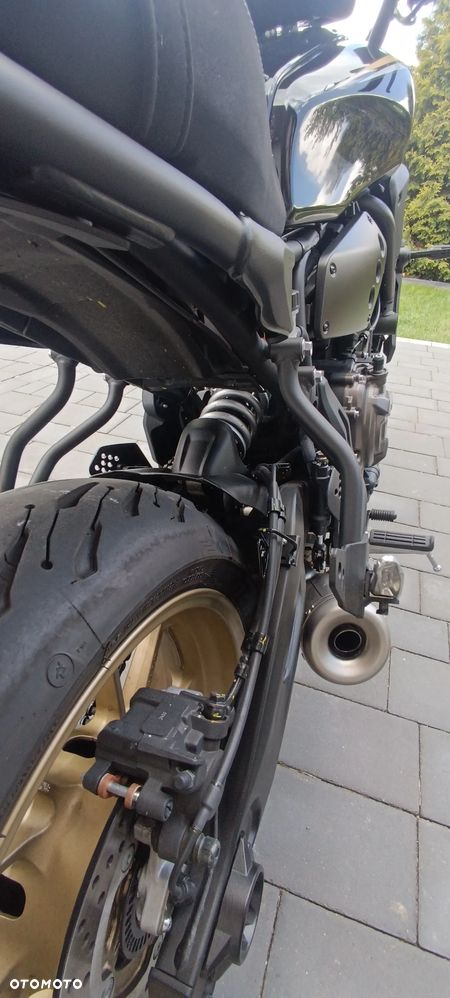 Yamaha XSR - 19