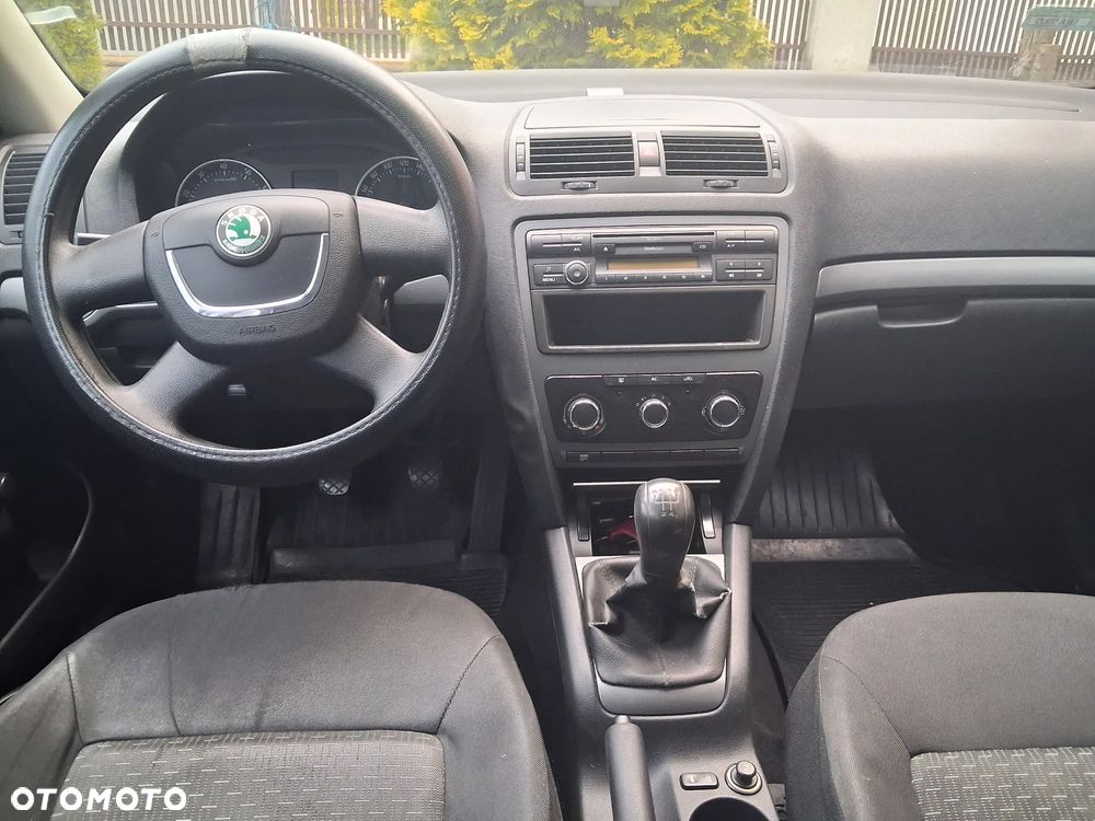 Skoda Octavia 1.4 - 5