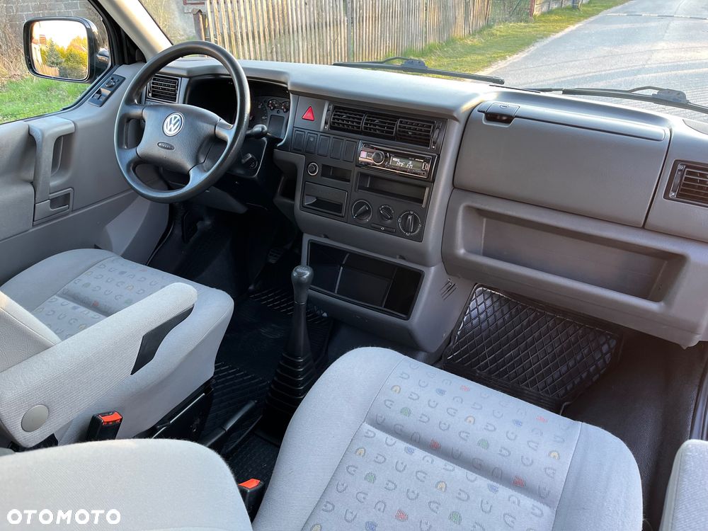 Volkswagen Transporter - 7