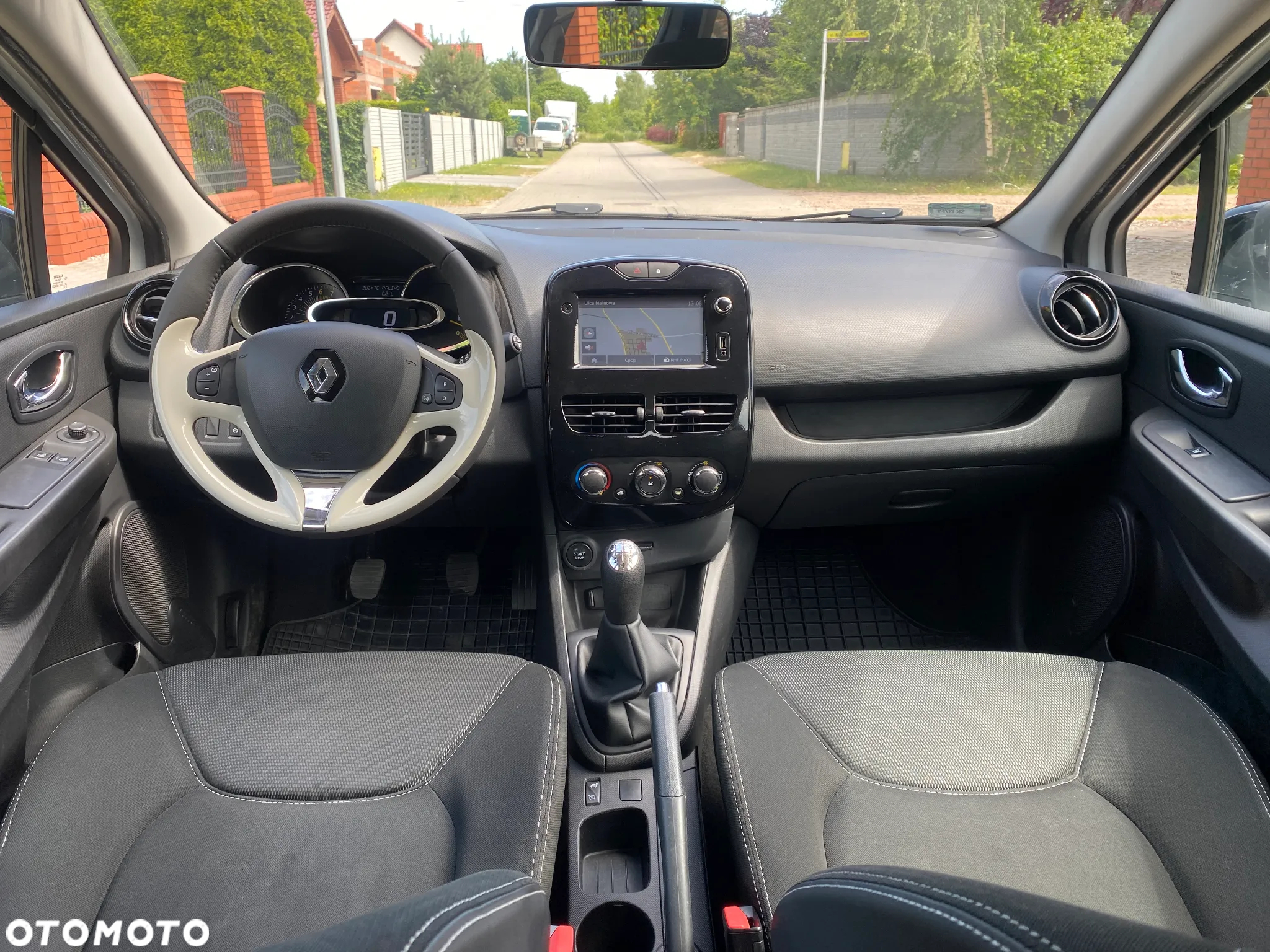 Renault Clio 0.9 Energy TCe Limited EU6 - 8