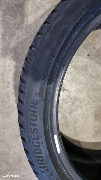 235/40/19 Bridgestone 2piese - 4
