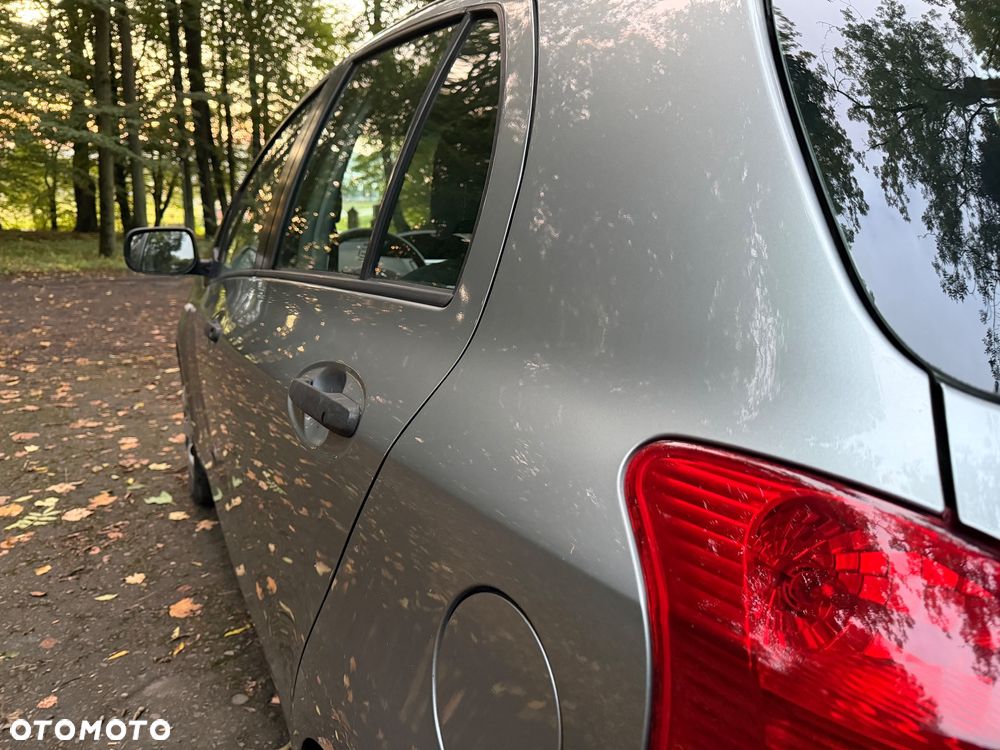 Toyota Yaris 1.3 Sol - 18