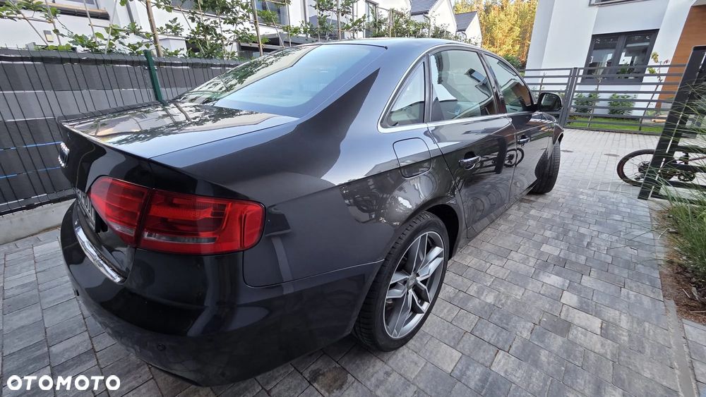 Audi A4 Limousine 2.0 TDI - 5
