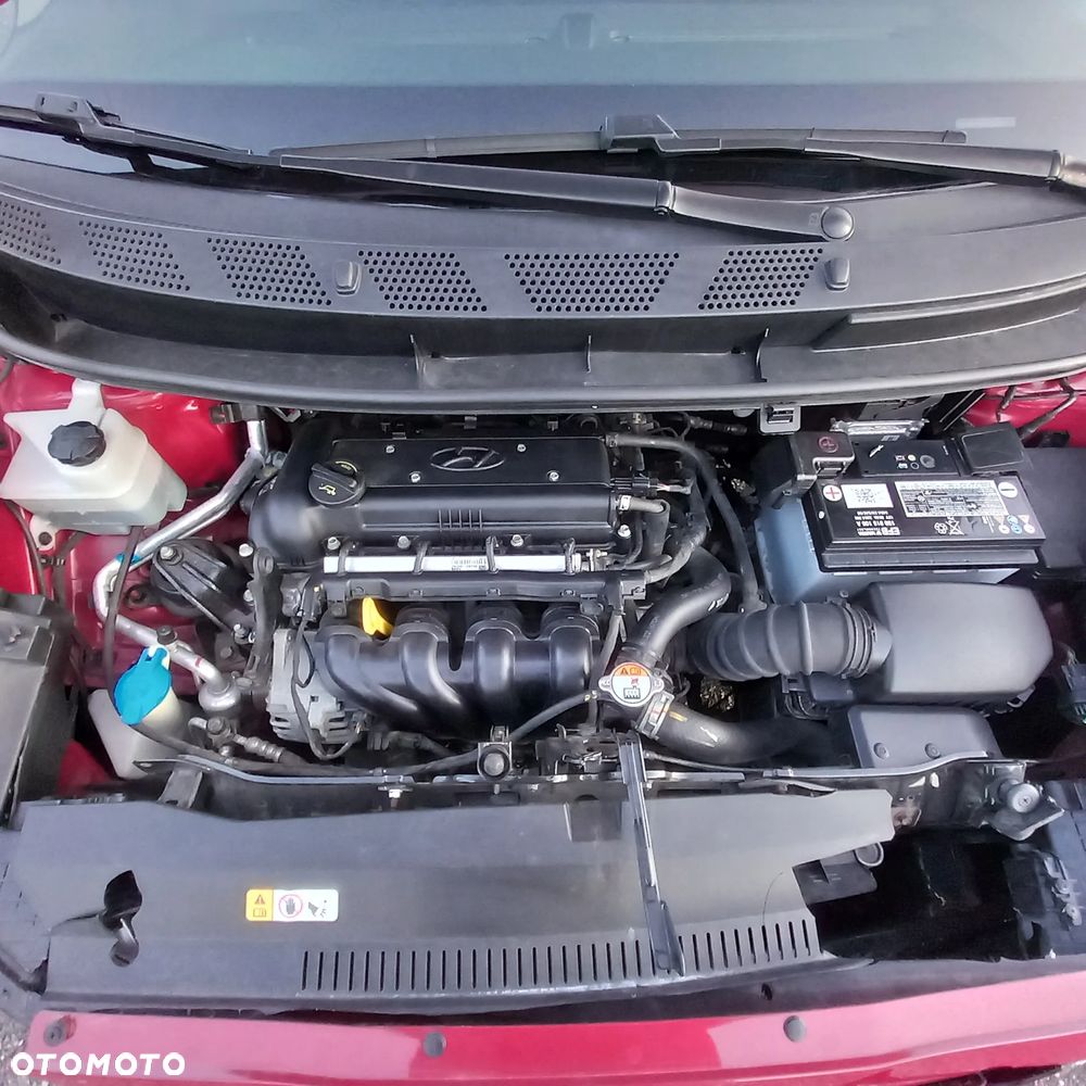 Hyundai ix20 1.6 BlueDrive Classic + - 16