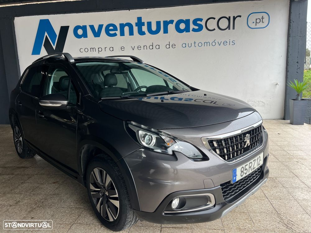 Peugeot 2008 1.2 PureTech Allure - 2