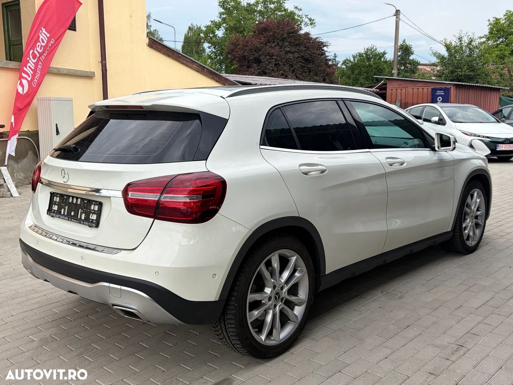 Mercedes-Benz GLA 220 d Aut. - 13