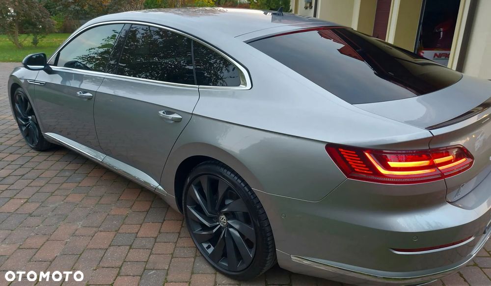 Volkswagen Arteon 2.0 TDI 4Motion SCR R-Line DSG - 5
