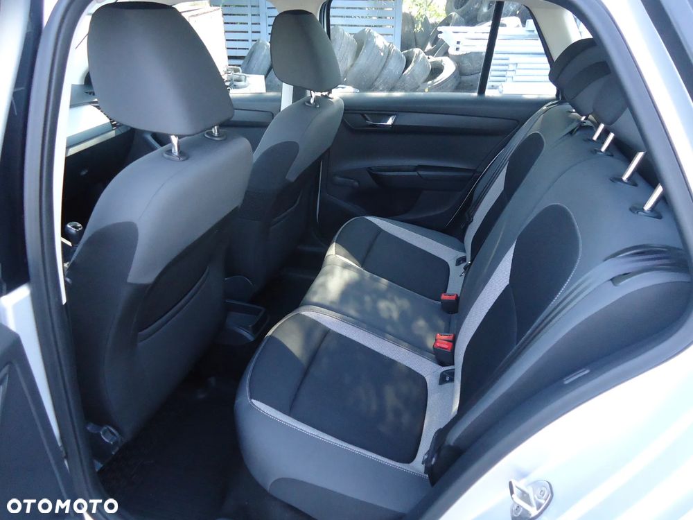 Skoda Fabia - 6