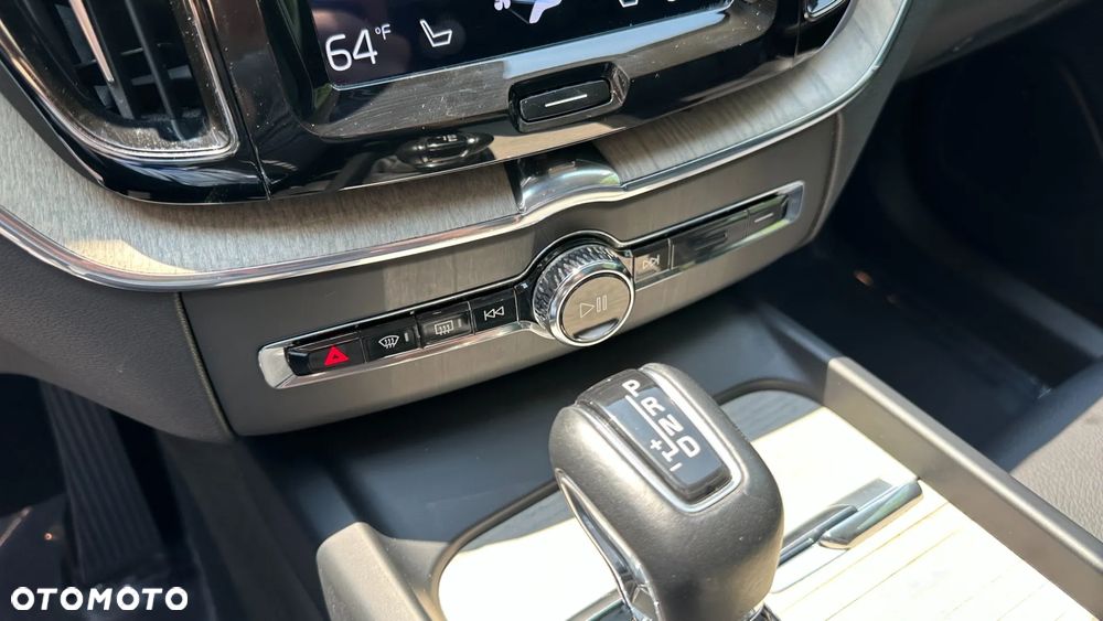 Volvo XC 60 T5 AWD Geartronic Inscription - 20
