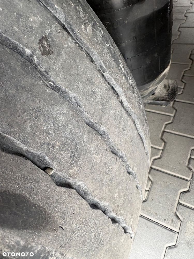 Schmitz Cargobull Standard Oś Podnoszona - 19