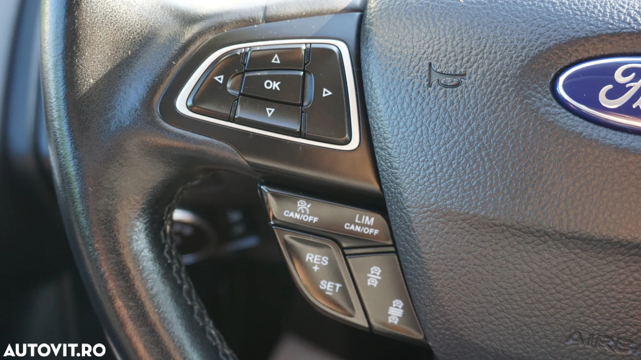 Ford Focus 1.5 EcoBlue Active Business - 21