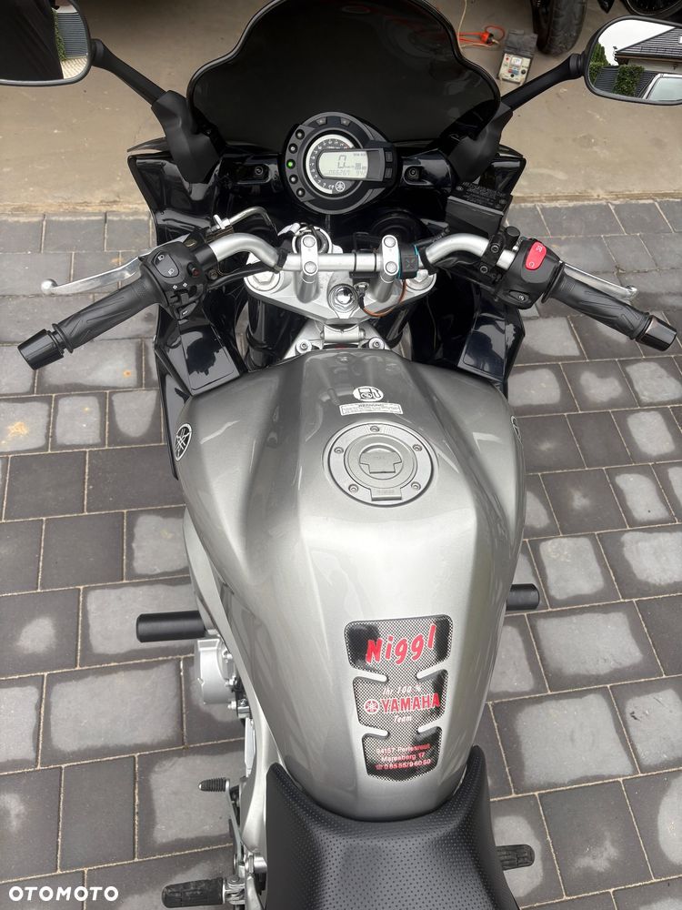 Yamaha FZ6 - 5