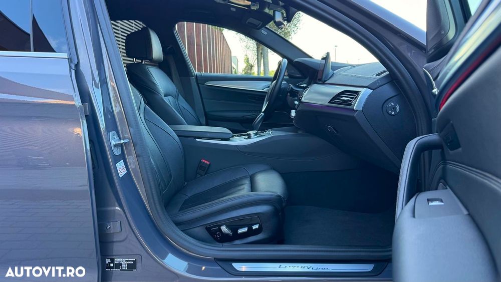 BMW Seria 5 530e xDrive Aut. Luxury Line - 22