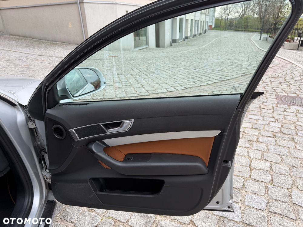 Audi A6 Avant 3.0 TDI DPF quattro tiptronic - 38