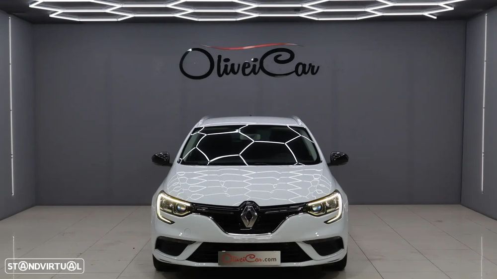 Renault Mégane Sport Tourer - 2