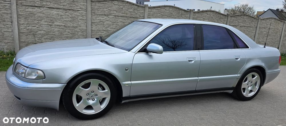 Audi A8 - 26