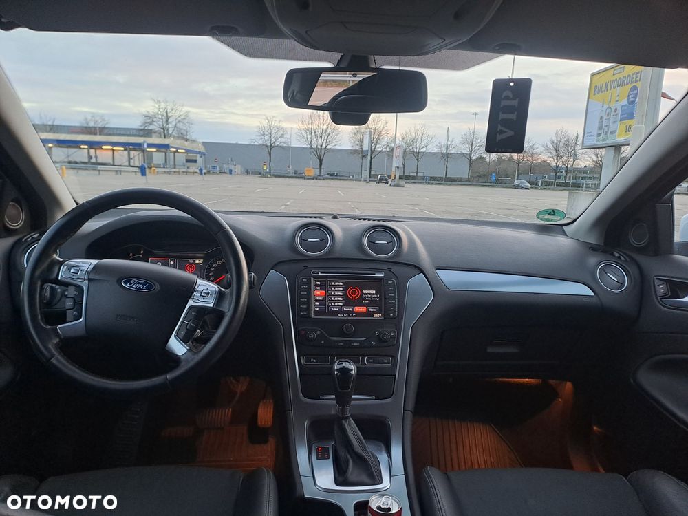 Ford Mondeo - 7