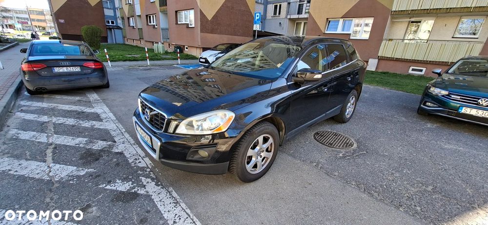 Volvo XC 60 D5 AWD Momentum - 1