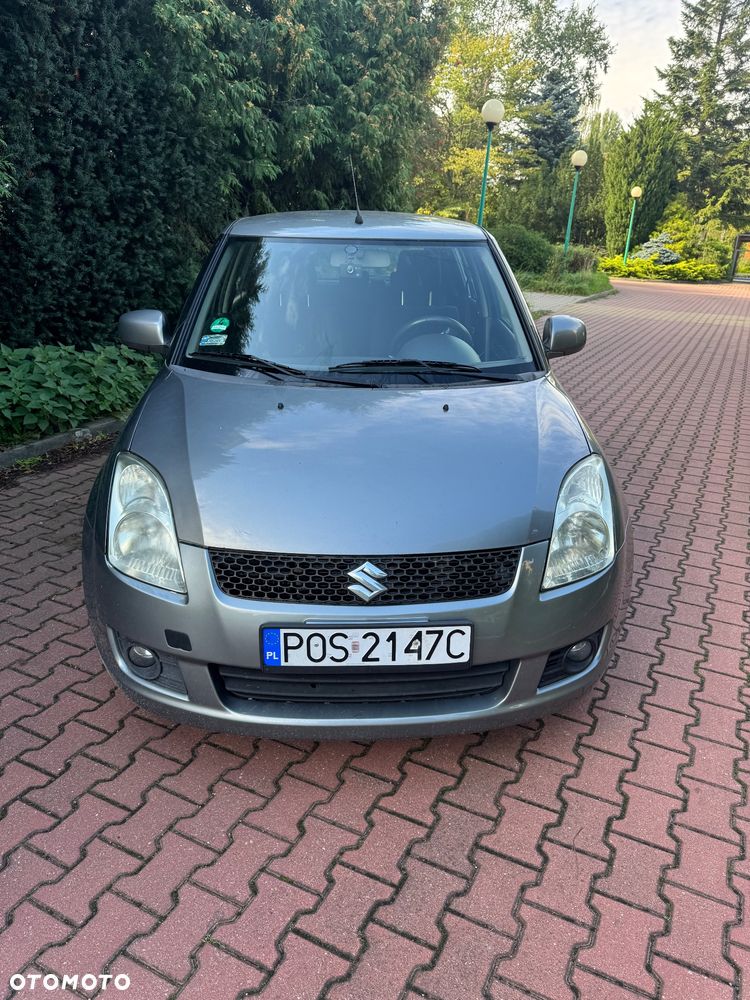 Suzuki Swift 2008 photo 2