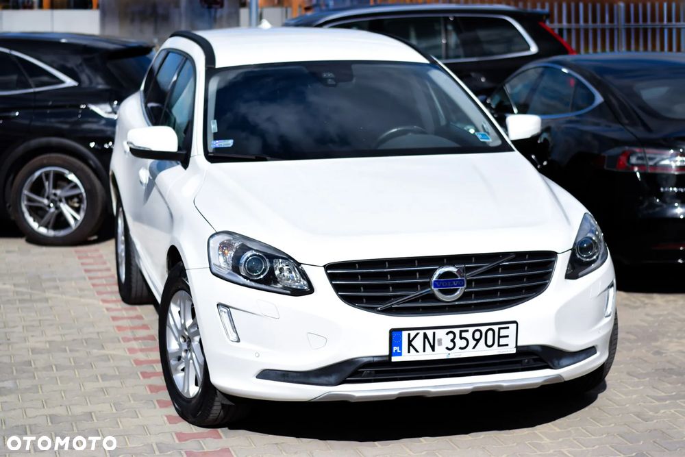 Volvo XC 60 D4 AWD Momentum - 6