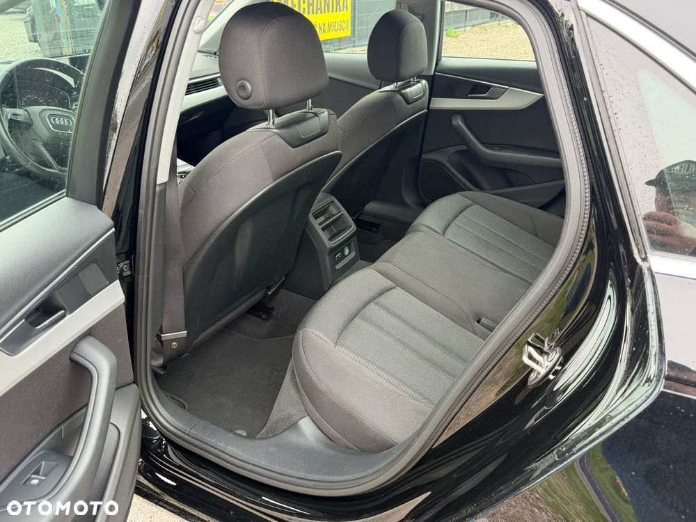 Audi A4 Limousine 35 TFSI S tronic advanced - 13